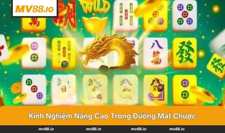 Không khí sôi nổi quanh bàn mạt chược cùng nhóm bạn 